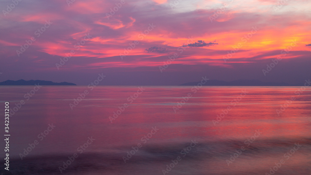 beautiful sea and sky at twilight time