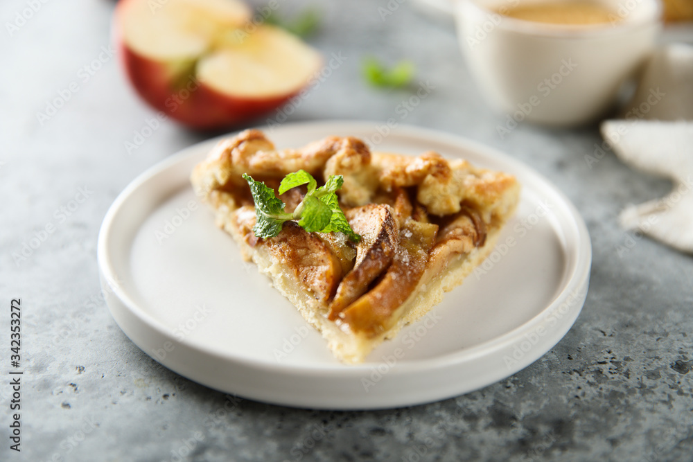 Homemade apple pie with cinnamon