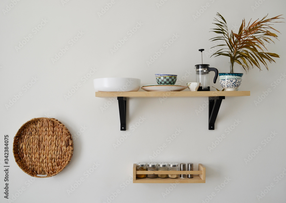 Obraz premium A Decorated Wall in the Kitchen