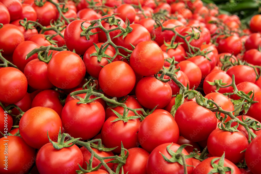red tomatoes in a market