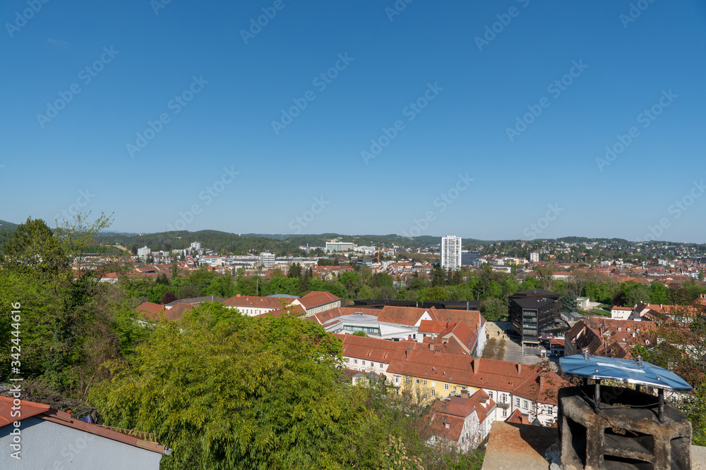 Überblick über die Stadt Graz vom Schlossberg