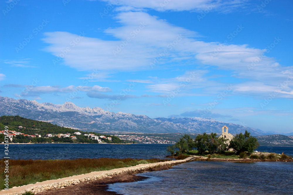sea and mountains in croatia