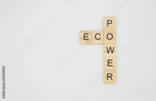 Drewniane klocki napis eco power