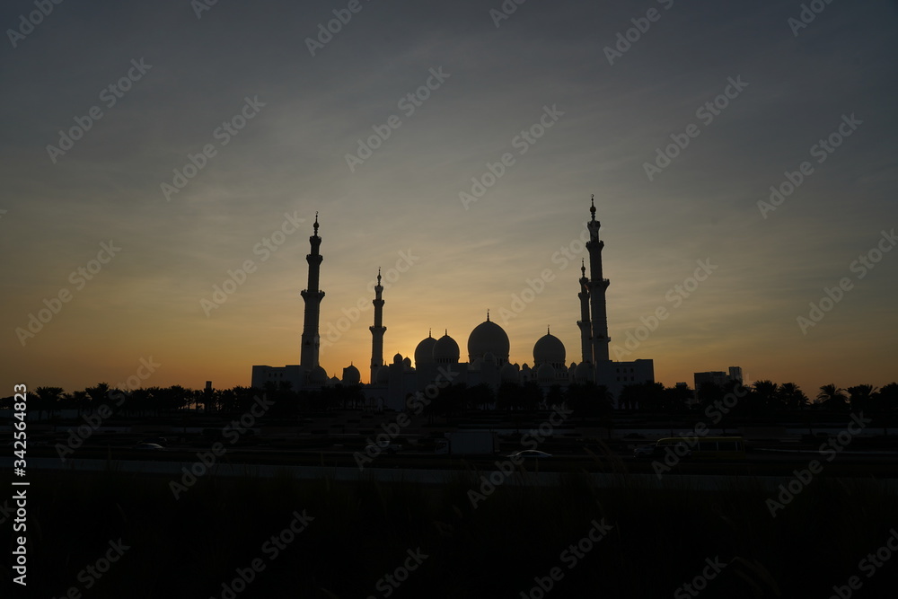 Grand mosque silhouette
