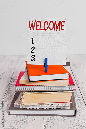 фотографія Writing note showing Welcome