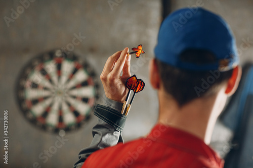 Obraz na plátně Darts game. Dart and target.