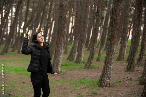 Young girl portrait in forrest