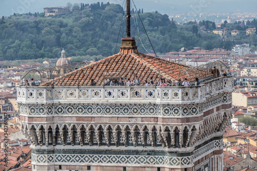 Slika na platnu The top of the Giotto bell tower in Florence