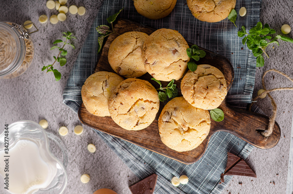 Fototapeta premium Homemade delish chocolate cookies