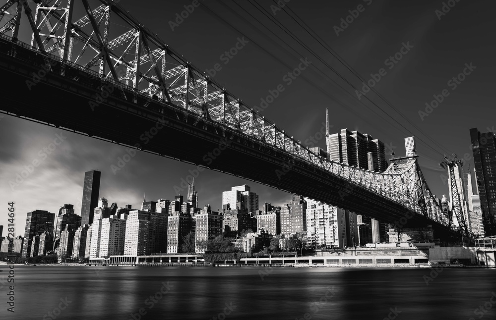 city bridge skyline black white buildings cityscape manhattan new-york ...
