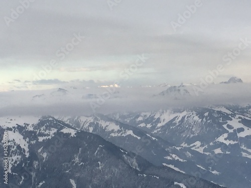 Bild vom Rundflug über den vorarlberger Alpen in Oesterreich
