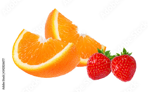 Fototapeta Naklejka Na Ścianę i Meble -  Ripe orange and strawberry. isolated on white background