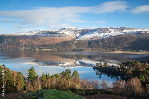 Fototapeta Naklejka Na Ścianę i Meble -  Winter scenery from the English Lake District area in Cumbria.