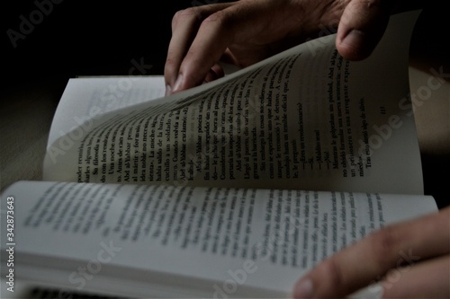 Foto Leer un libro