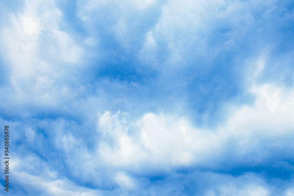 Naklejka premium a Clouds fluffy in the sky storm on nature background. Danger before the rain.