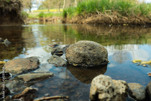 Steine im Wasser