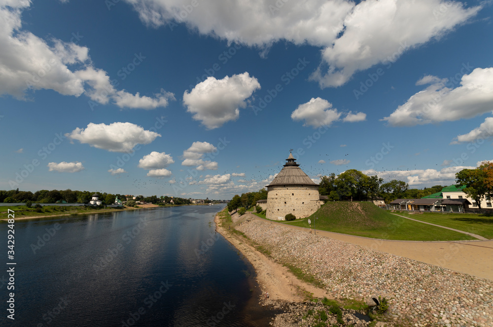 Pskov.Clouds over the  river.