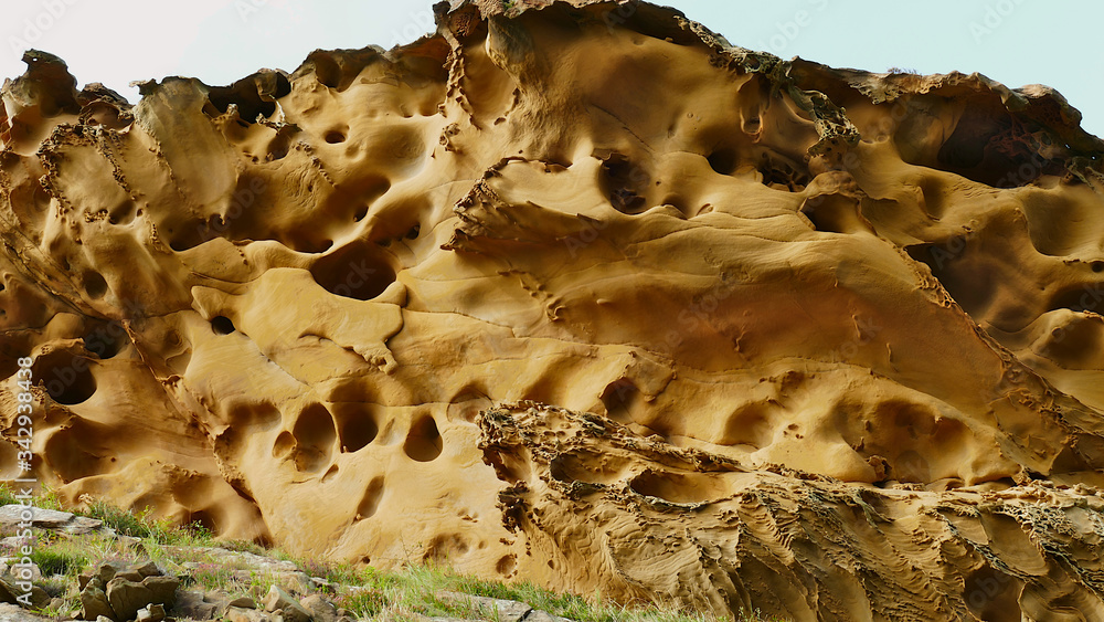 Obraz premium Cantabrian Sea coast in the Basque Country. Erosion on the rocks of Mount Jaizkibel.