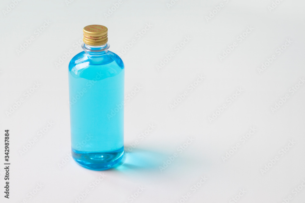 Naklejka premium Glasses, alcohol-based hand sanitizers, 70% isopropyl alcohol, must have items product during the COVID- 19 pandemic, isolated on white background.