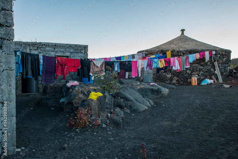 Obraz premium laundry colorful in blak lava