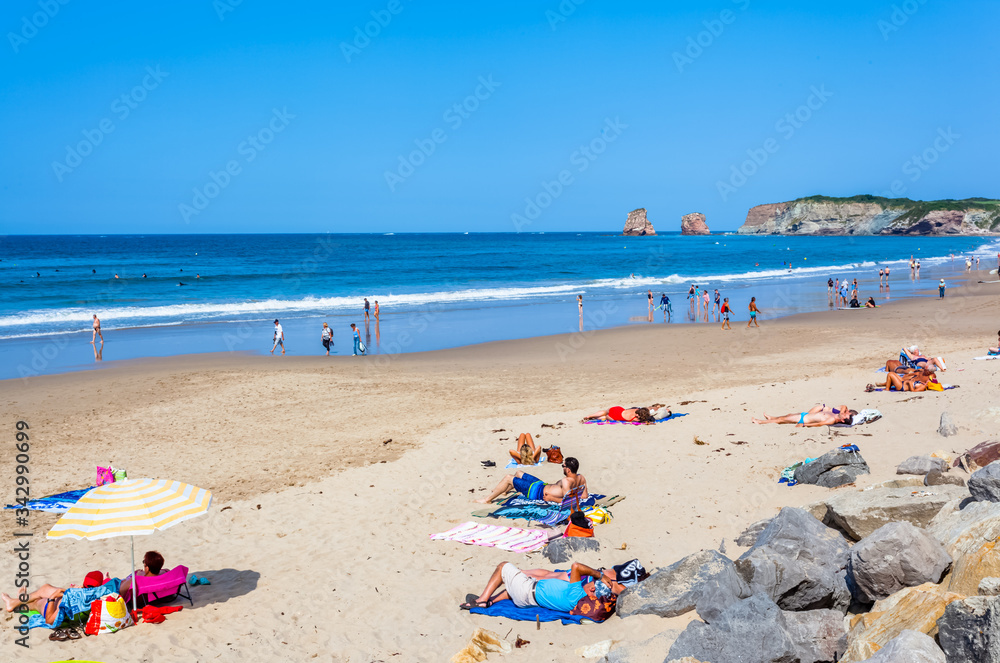 Plage pointe de Sokoburu, Hendaye, côte basque, France Plage pointe de Sokoburu, Hendaye, côte basque, France