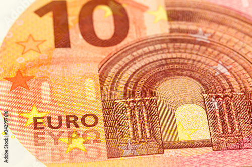 detail of a 10 euro bank note obverse © Henning Marquardt