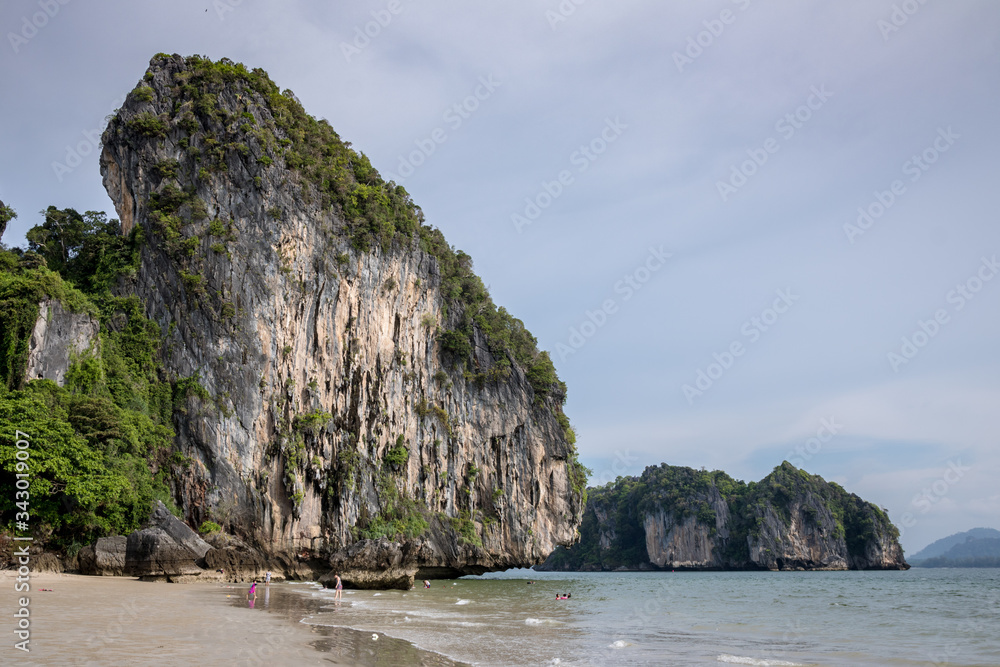 Obraz premium Tropical wild beach and Cliff in Hat Chao Mai National Park, Sikao, Trang, Thailand