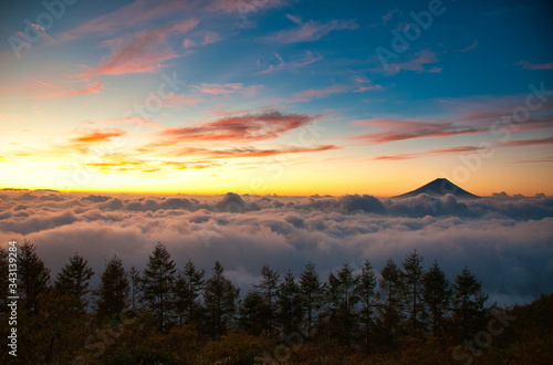 Fototapeta Naklejka Na Ścianę i Meble -  富士山, 雲海, 朝焼, 風景, 日の出