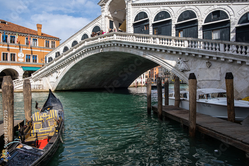 Ponte di Rialto a Venezia © andrix