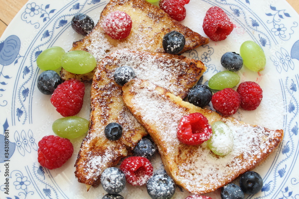 cake with fresh berries cake with fresh berries