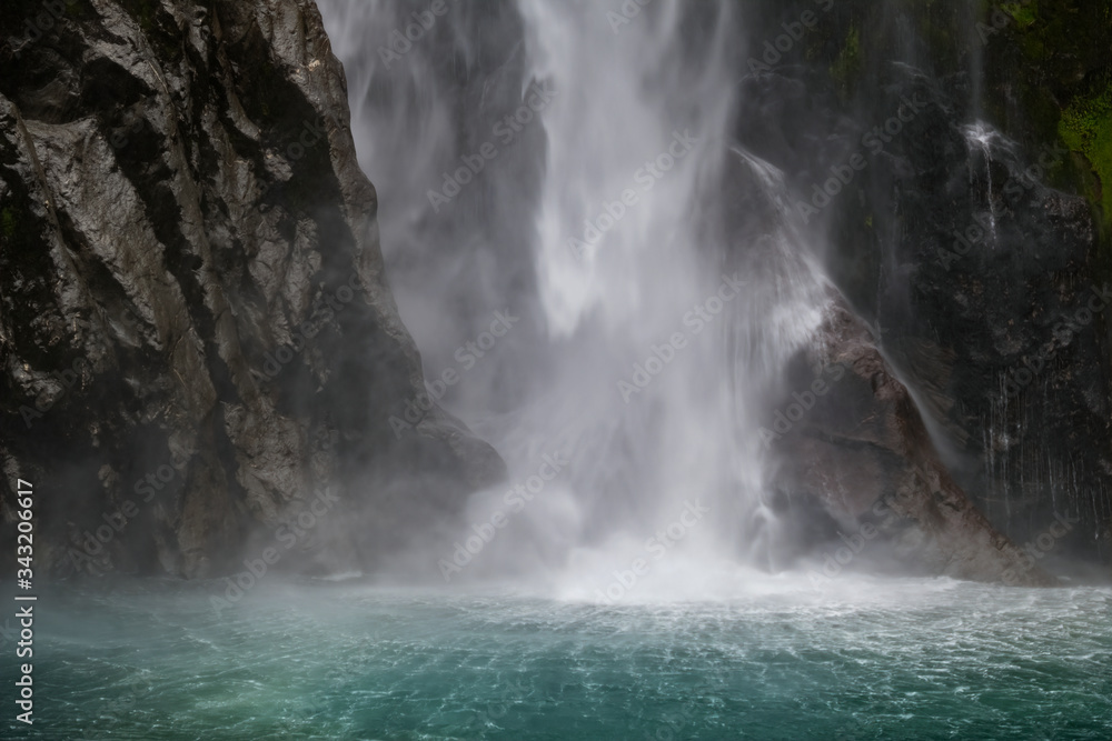 Obraz premium Stirling Falls, Milford Sound, Fiordland National Park, South Island, New Zealand
