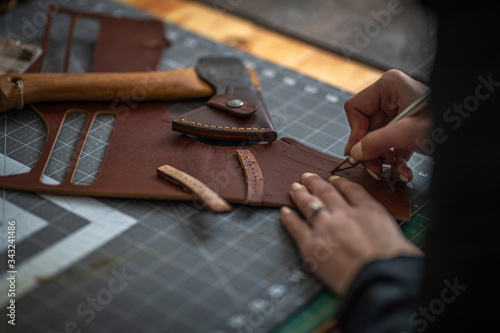 Tracing leather to make an axe sheath 