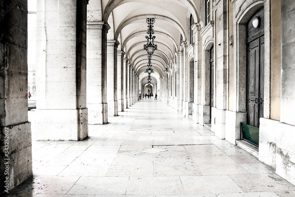 Obraz premium Image of arch of arches inside the building, sunny afternoon, Lisbon, Portugal