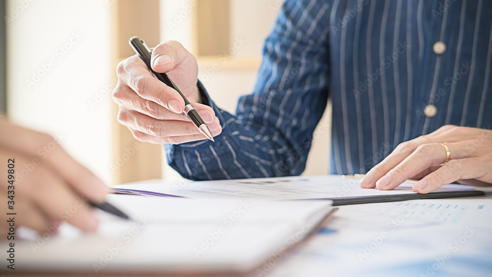 Start up partners are discussing the ideas for new strategy of development.