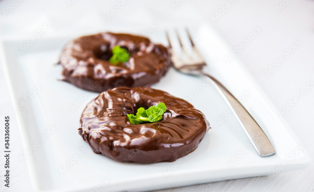 Pineapple in Chocolate Pineapple in Chocolate