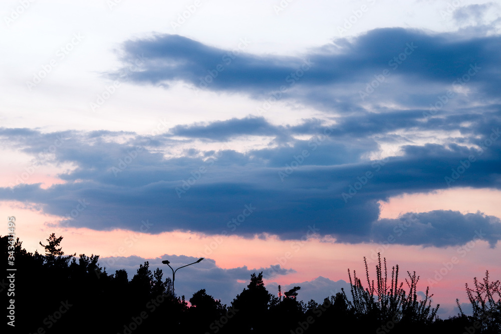 Fototapeta premium the clouds on red sunset