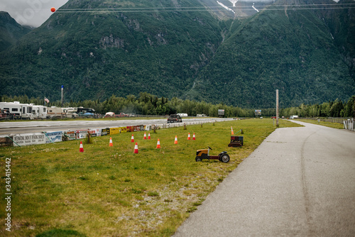 Alaska Straight Track