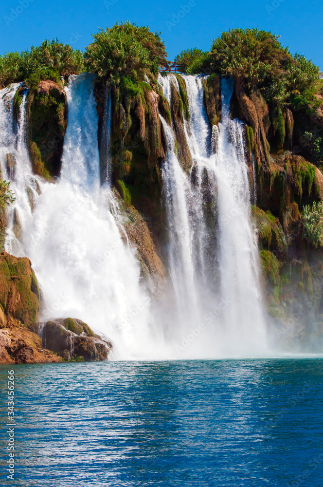 Obraz premium waterfall in thailand