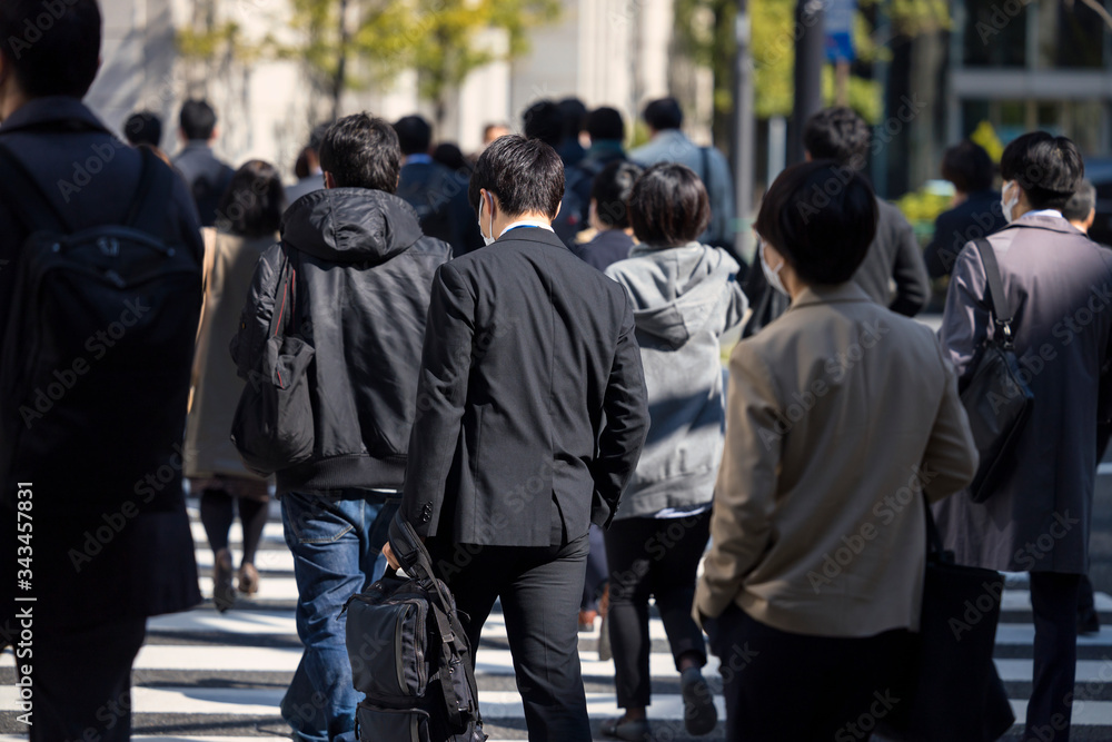 Naklejka premium 朝の東京の通勤風景