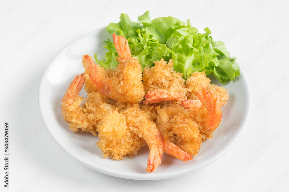 Deep fried shrimps on ceramic plate,white background. Deep fried shrimps on ceramic plate,white background.