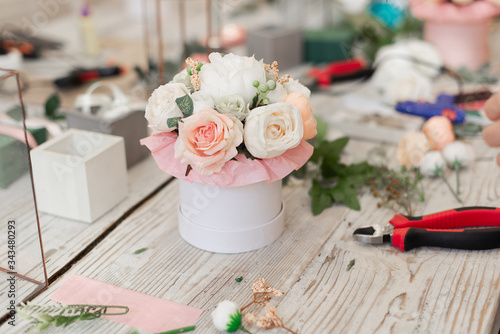 Make artificial flowers in a box