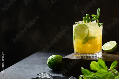 Fotografie Mai Tai Cocktail
