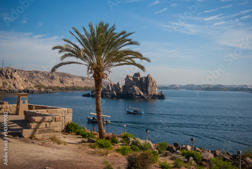 Ägyptische Landschaft von Tempel von Philae photo