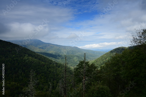Fototapeta Naklejka Na Ścianę i Meble -  clouds over the mountains