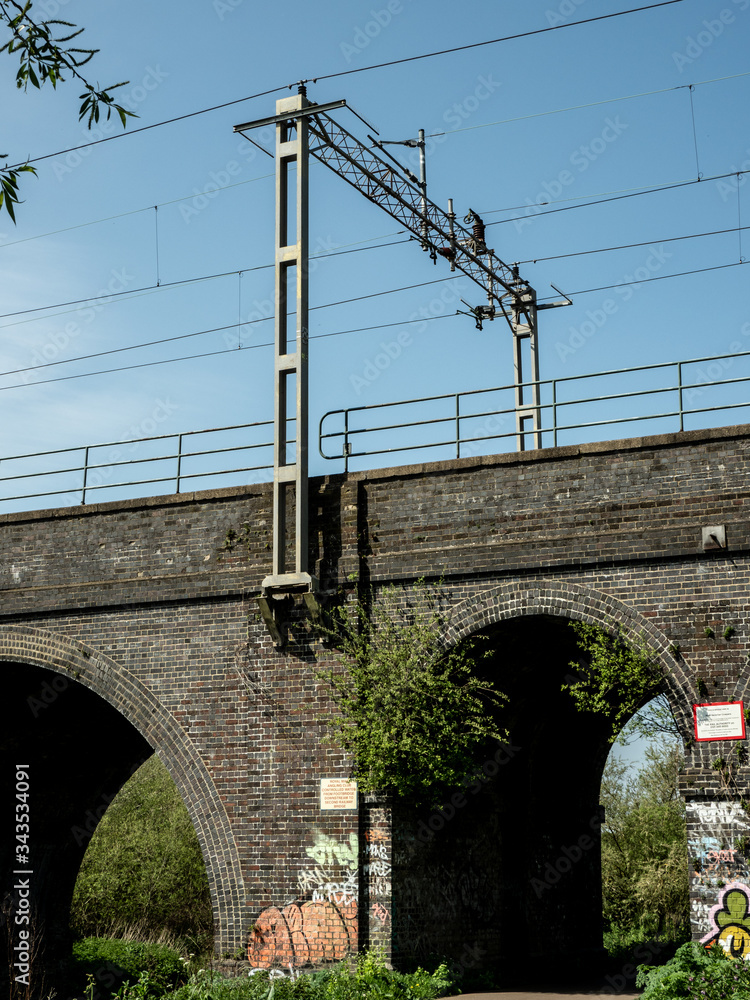 Obraz premium RAILWAY BRIDGE