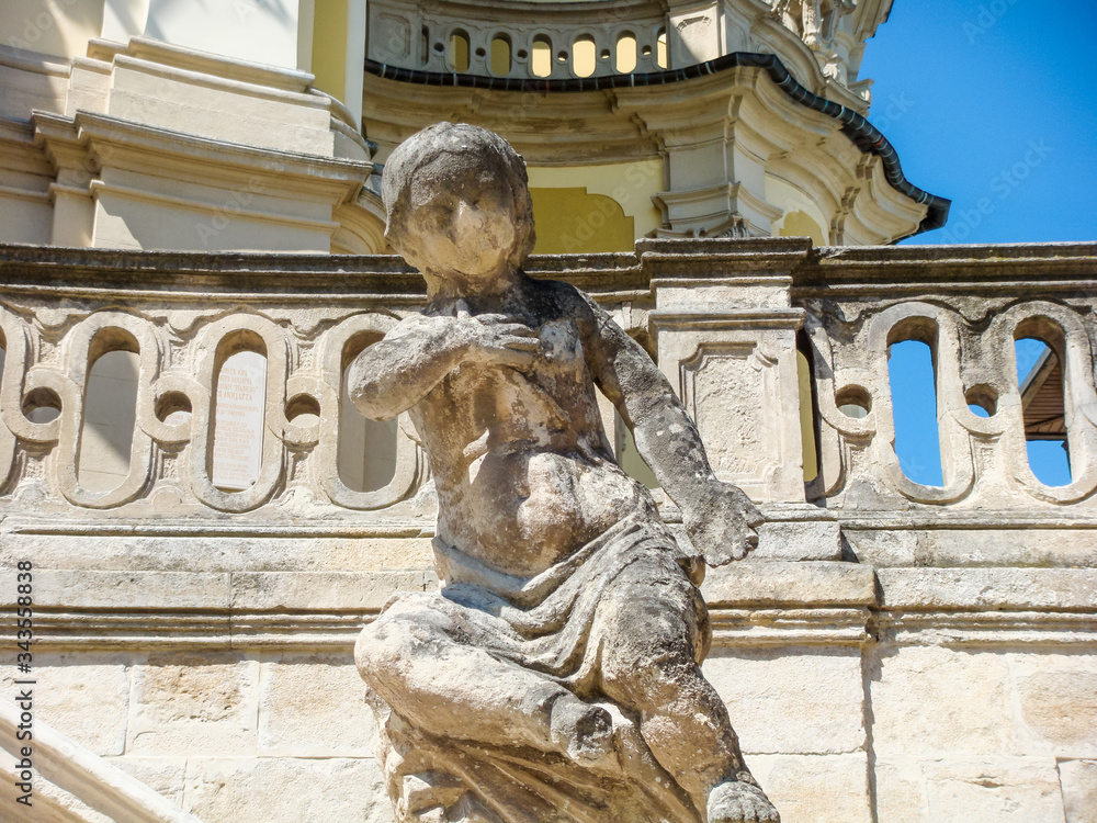 Obraz premium Statue of St. George Cathedral in Lviv Ukraine