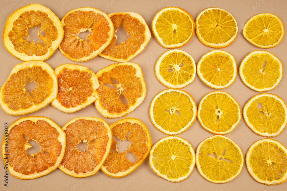 Dehydrated slices of grapefruit and orange Dehydrated slices of grapefruit and orange