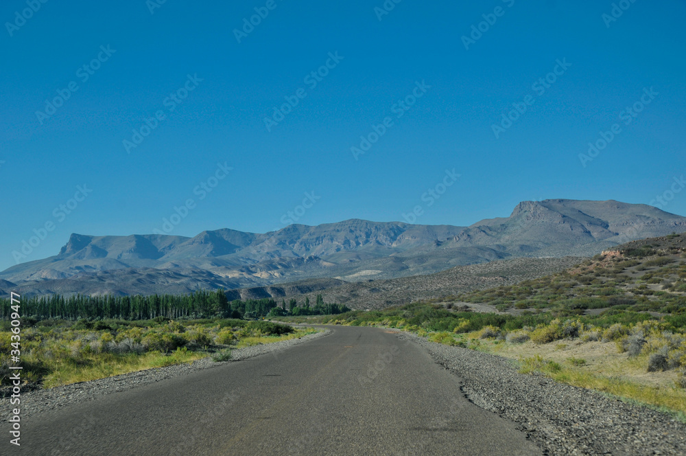 Mendoza Road , Patagonia