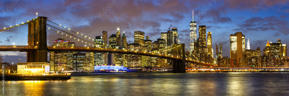 New York City skyline night Manhattan town Panorama Brooklyn Bridge World Trade Center - obrazy, fototapety, plakaty 