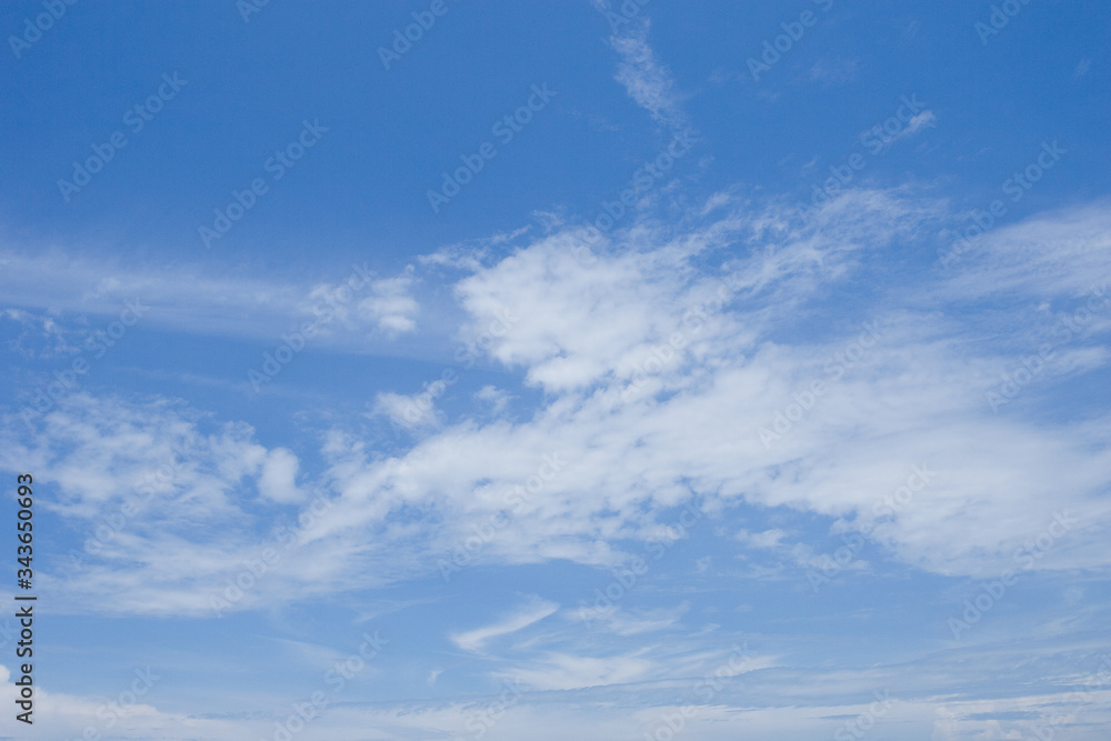 Fototapeta premium 青空と雲